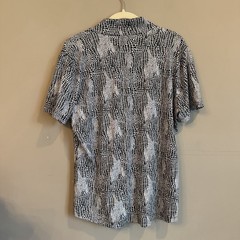 Ladies IBKUL BLACK & WHITE SNAKE Short Sleeve Mock Golf Shirt XL