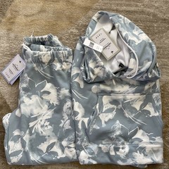 NWT LAZYPANTS Women’s LUXURY COLLECTION Hoodie/Jogger Pants Small Tie Dye Set