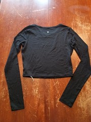 CRZ YOGA Women’s Black Long Sleeve Thumb Holes Cropped Shirt Size XS 0/2