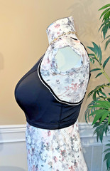 LIVI Active, Molded Underwire Sports Bra Wide Straps Black W/White Piping Sz 44D