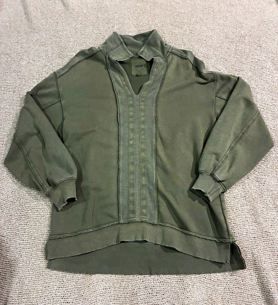 Aerie Green Knit V-Neck Long Sleeve Lightweight Pullover Sweatshirt Size M