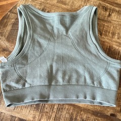 Harmony + Balance M/M Seamless Ribbed Knit Bra & Shorts Set Green 7in RN63619