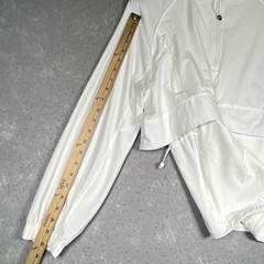 Lululemon Stretch Ripstop Run Jacket Women’s 6 White 1/2 Zip Stretch Vented
