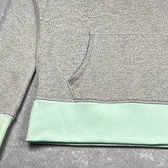 Nike Gray Green Hooded Sweatshirt Athletic Hooded Pockets Drawstring Size: M