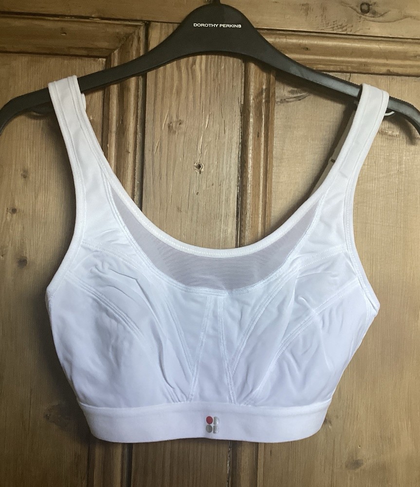 Brand New Women’s Sweaty Betty White Sports Training Bra Size 34D