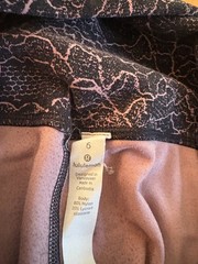 LULULEMON Align Leggings SIZE 6, LACESCAPE ROSE BLACK, 21″ inseam