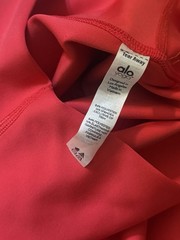 Alo Yoga Airlift 7/8 High Waisted Leggings Pants Bright Red Small