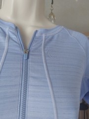 Athleta knit top victorian periwinkle size medium petite EUC