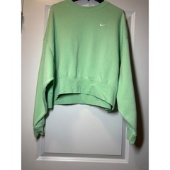 Nike Sportswear Essential Womens Fleece Crop Crewneck Sweatshirt Mint Green M