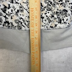 Lululemon After Asana Hoodie Not So Petite Fleur Silver Spoon Sz 4 Grey Floral