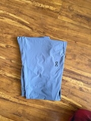 Women’s Size Large Blue Run On Clouds Running Pants Lightweight Ankle Zip