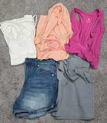Women’s Clothing – Lot Of 5 – Size Small/Petite 5/6 – Various Brands/Designs