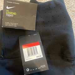 NWT Nike Power Legend High Rise Training Leggings Women’s Large 861588-010