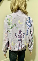 QUEEN OF SPARKLES LAVENDER MULTI DANCING SKELETON MOCK NECK SWEATSHIRT MEDIUM