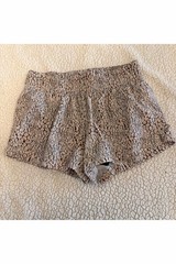 Varley Tan Kallin Running Shorts in Mottled Feather Print 1.5” Inseam – XS
