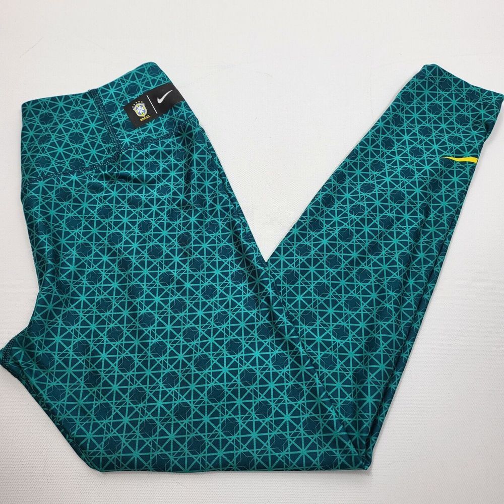 Nike Brazil Soccer Training Geometric Athletic Leggings Womens Capri Small
