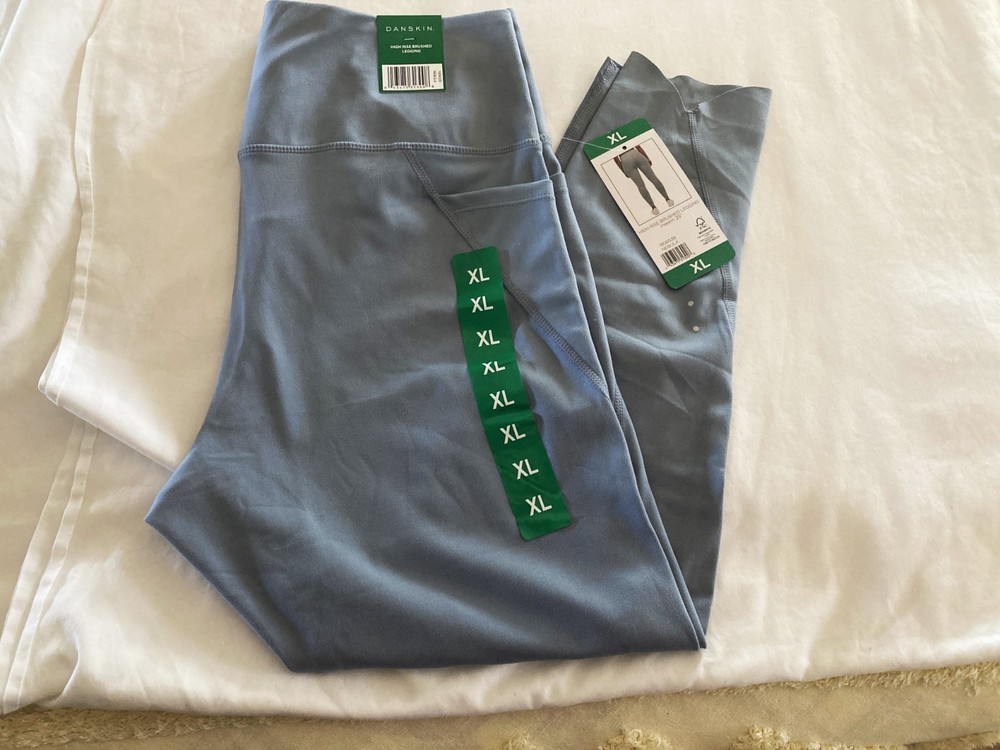 Danskin Ladie’s High Rise Brushed Leggings, No Slip, Side Pockets-XL-Nebula-NWT