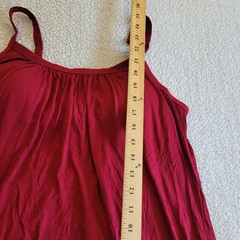 NWT Tank Top built-in bra red wsomens xl adjustgable straps