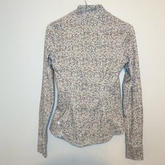 Lululemon First Release Forme II Jacket Petit Fleur Silver Spoon Size 4