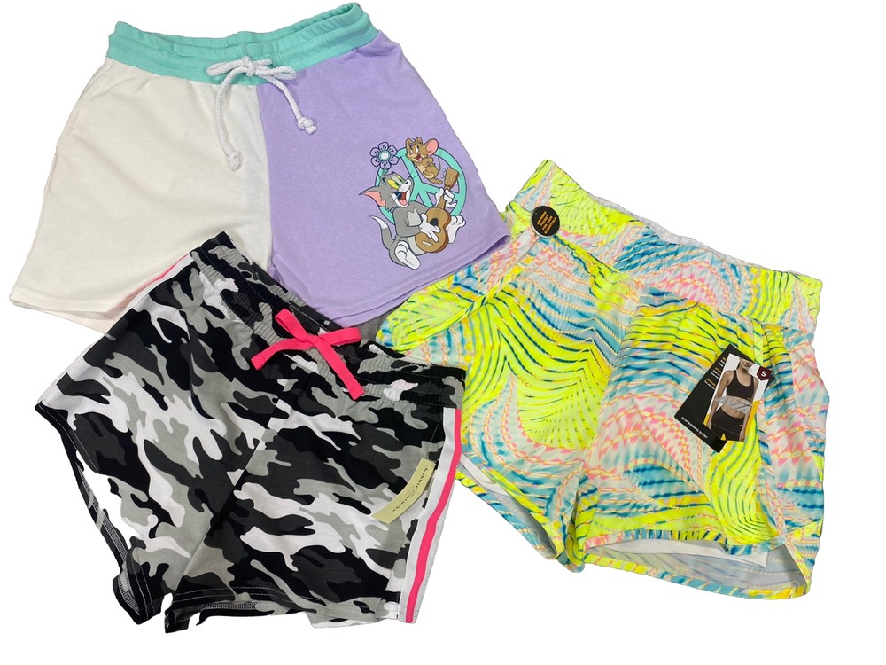 Women’s Shorts Lot of 3 Various Brands Styles and Designs Size Small New
