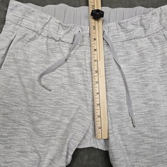 Lululemon Jogger Pants Womens 8 Gray Striped Tapered Elastic Waist Pockets Yoga