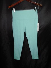 Athleta Size M NWT Green Salutation Stash 7/8 Tight Leggings Pockets New Tags
