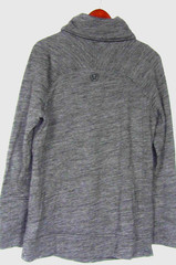 Lululemon Gray Pull Over Rolled Turtleneck Pouch Pocket Sweatshirt Women’s Large