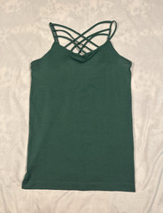 YELLET Green Scoop Neck Strappy Spaghetti Back Stretch Tank Top Women’s One Size