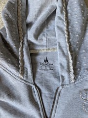 Disney Parks Minnie Embroidered Lace Trim RARE Hoodie Sweatshirt Womens Large