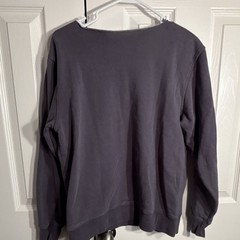 Brandy Melville Women’s Graphic Logo Crewneck Sweatshirt Gray One Size LA