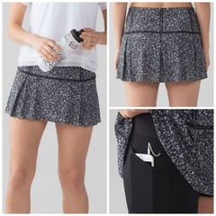 Lululemon Lost In Pace Skirt Tall 15″ Sea Spray Alpine White Black Skort Size 4