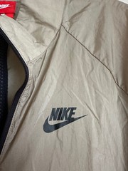 Nike Tan Full Front Zip Lightweight Windbreaker +Back Zip – 100% Nylon – Size L