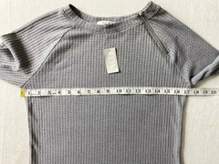 Maurices Thermal Waffle Knit Top Womens XS Gray Long Sleeve Zipper Accent NWT