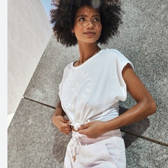 L SPACE ACTIVE ~ New! White “Go For It” Tie Front Athleisure Crop Top $88 NWT XL