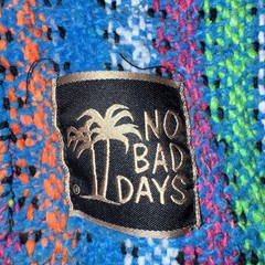 No Bad Days Striped Zip Up Baja Hoodie Multicolor Sz Lg Acrylic blend Recycled