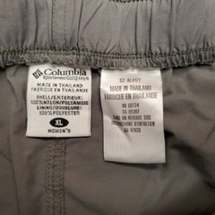 Columbia Shorts Women XL Green 100% Nylon Performance Lightweight Running Casual