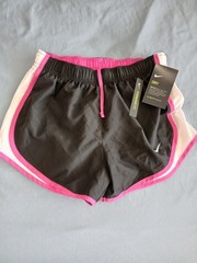NIKE Shorts DRY-FIT Women size S NEW