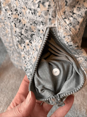 NWOT Lululemon Forme II Jacket Petit Fleur Silver Spoon Sz 6, $128 F35