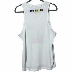 BROOKS NWT White/Multi “Freedom To Be You” Tank Top M