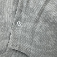 Lululemon Swiftly Relaxed Tank Top Women’s 8 Gray Camo Jacquard Crossover Back