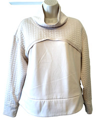 Layer 8 Women’s Quilted Pink Cowl Neck Quick Dry Size M Pullover Sweatshirt