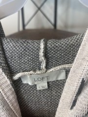 LOFT Gray White Leopard Animal Print Knit Pullover Hoodie Women M Long Sleeve